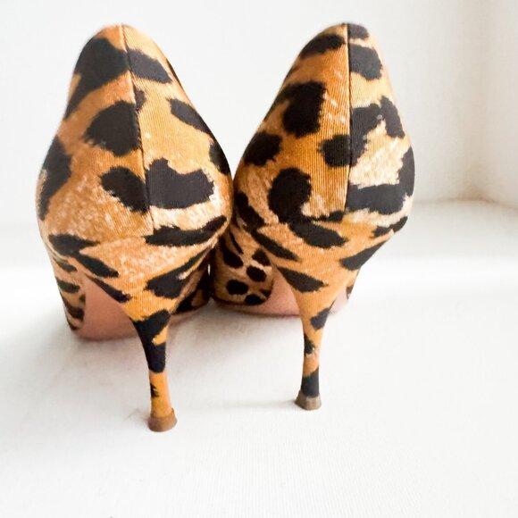 Casadei Animal Print Low Heel Pointy toe Classic Heels 9.5 - Picture 4 of 8